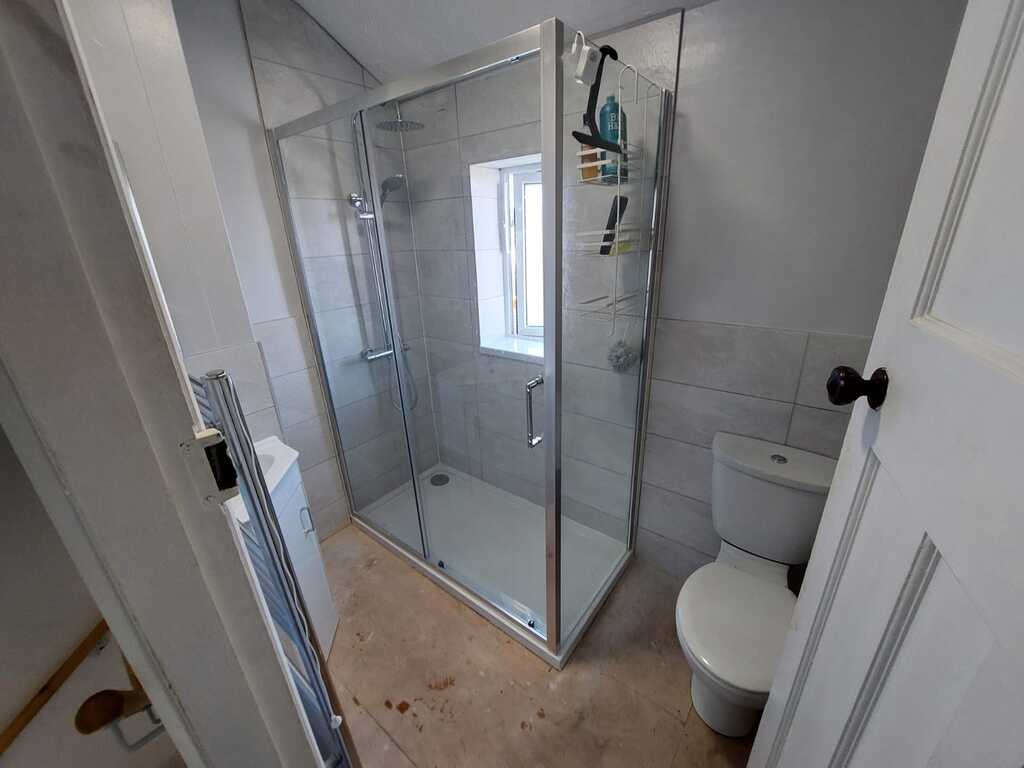 Bathroom Fitters ME10